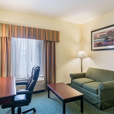 הארווי Quality Inn & Suites Near I-80 And I-294 מראה חיצוני תמונה