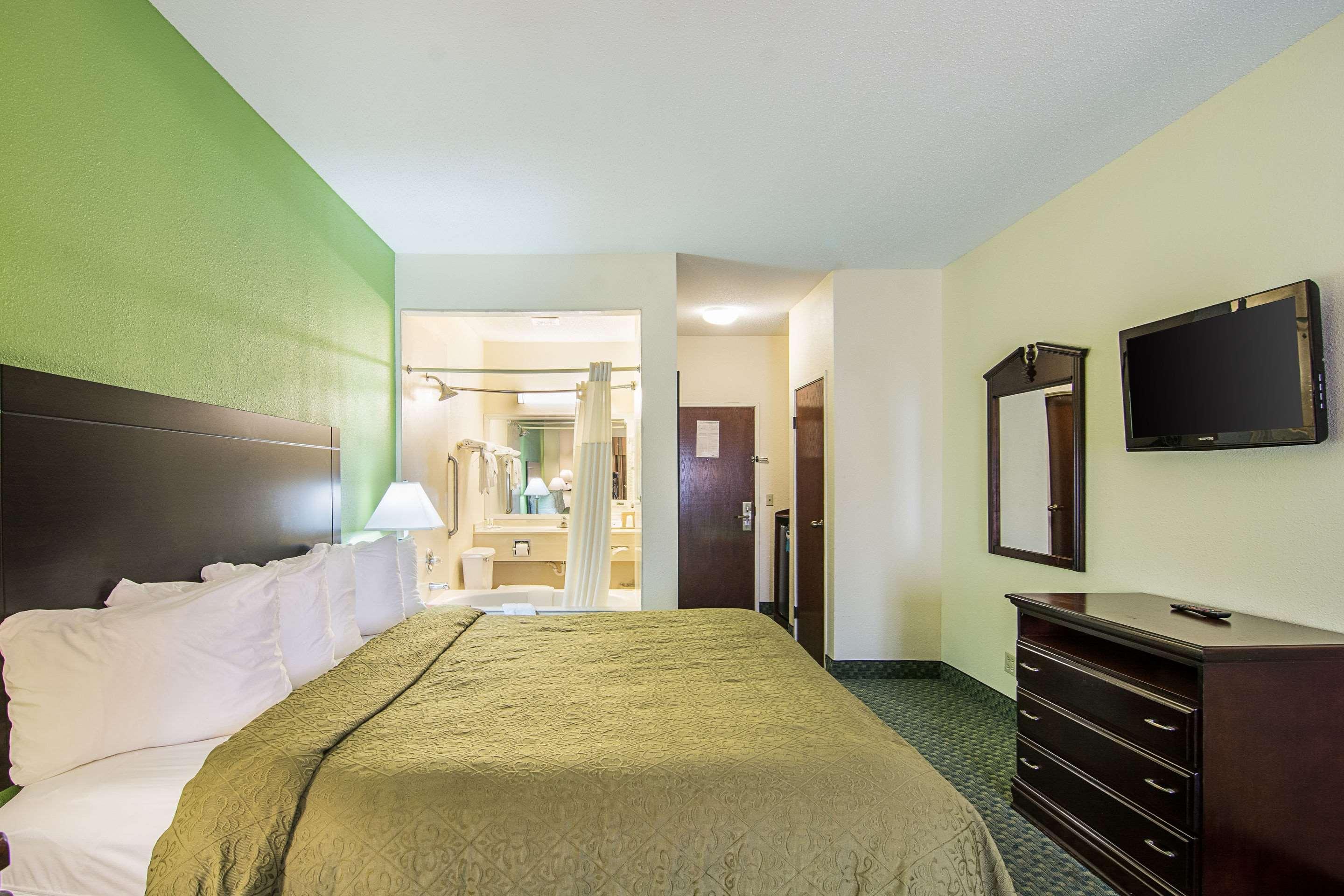 הארווי Quality Inn & Suites Near I-80 And I-294 מראה חיצוני תמונה