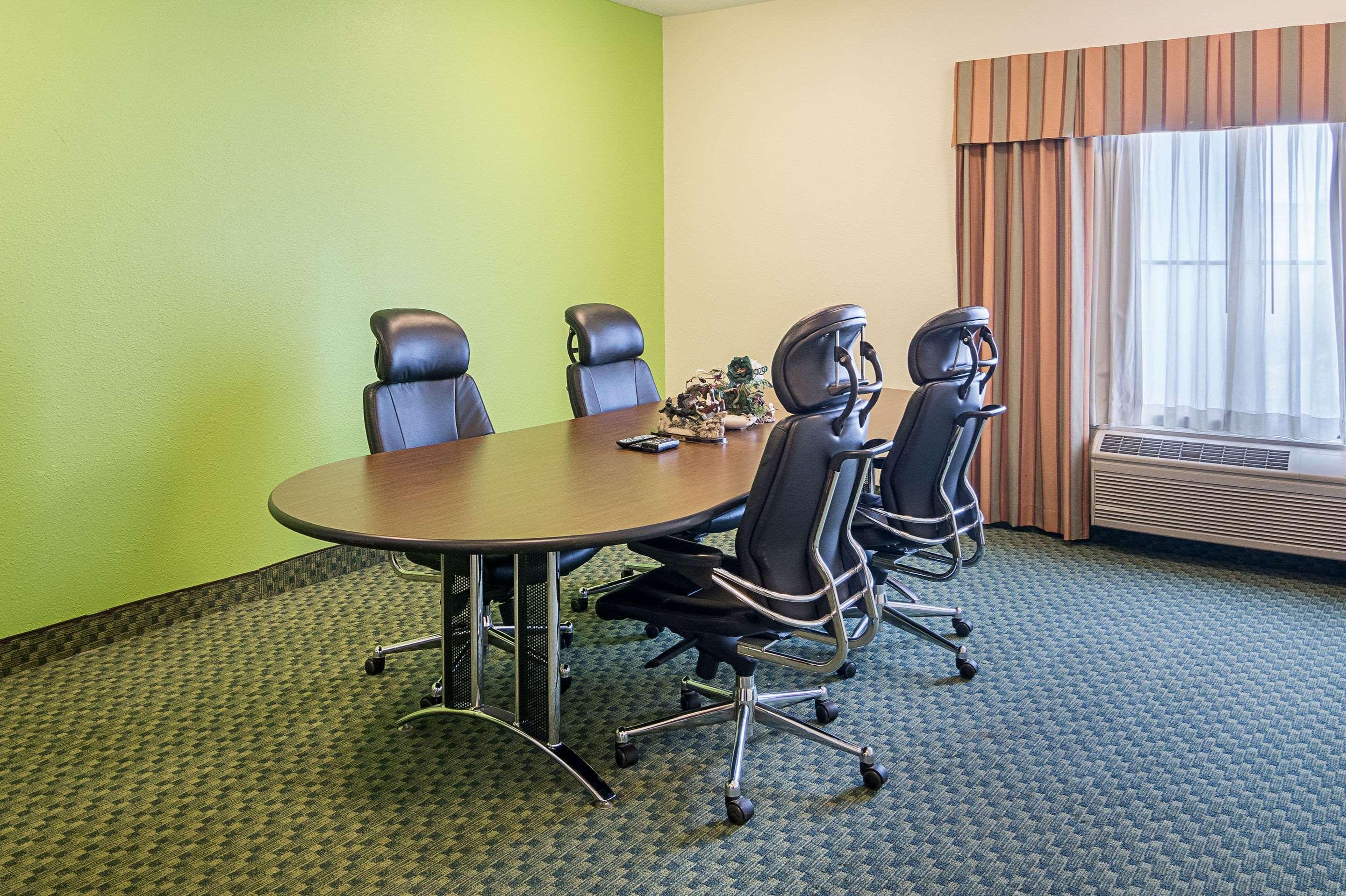 הארווי Quality Inn & Suites Near I-80 And I-294 מראה חיצוני תמונה