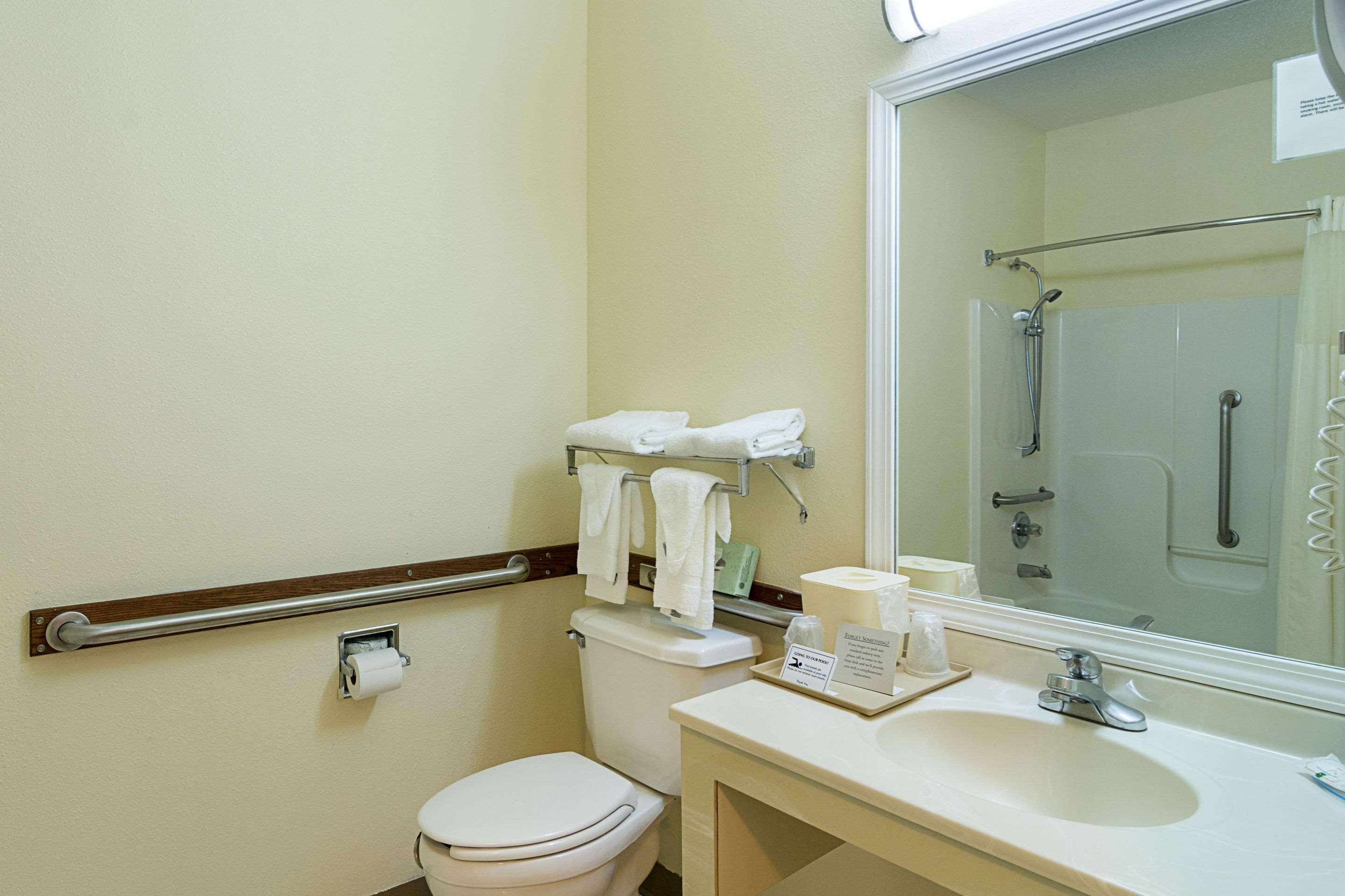 הארווי Quality Inn & Suites Near I-80 And I-294 מראה חיצוני תמונה