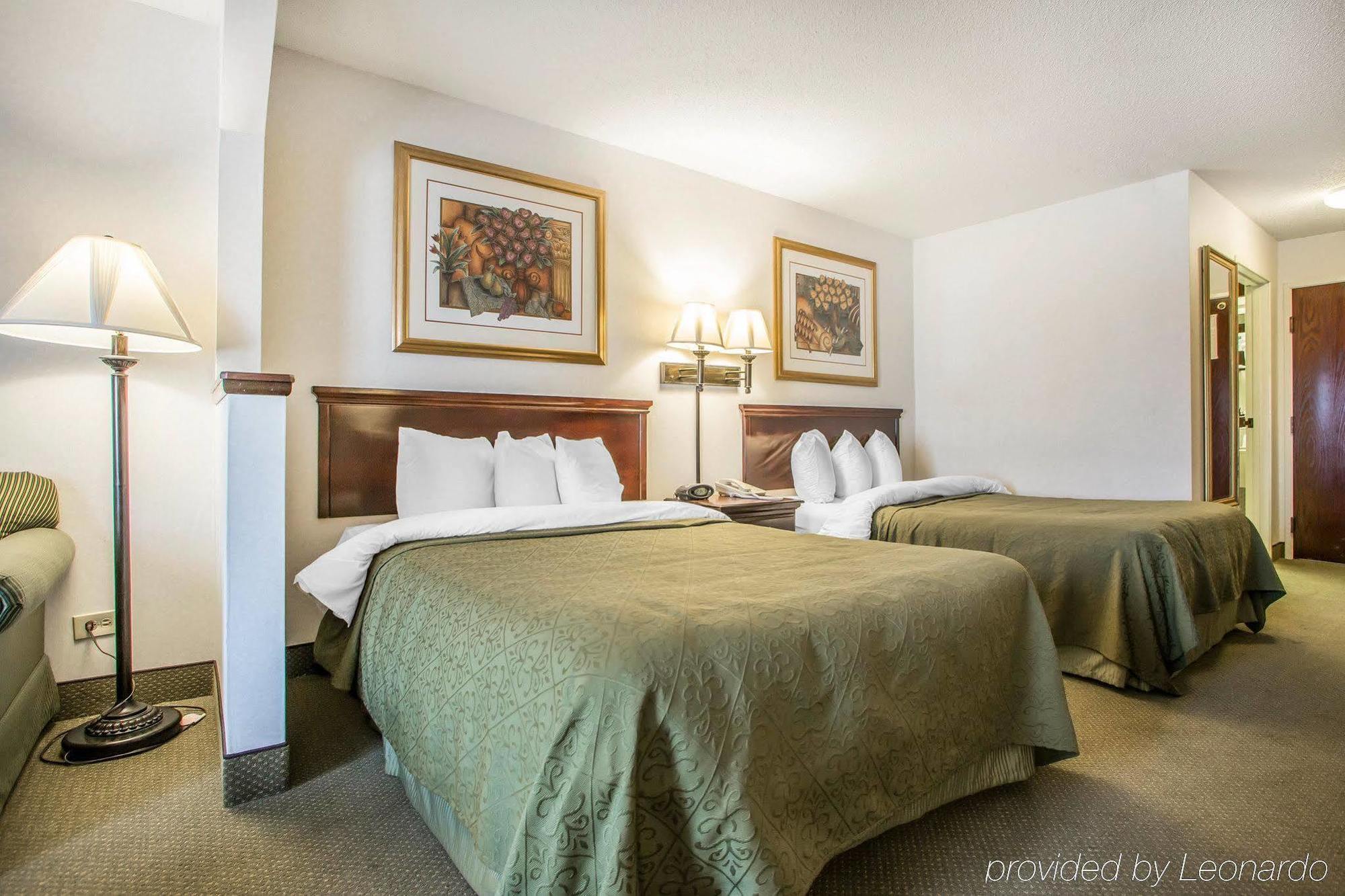 הארווי Quality Inn & Suites Near I-80 And I-294 מראה חיצוני תמונה
